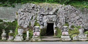 Read more about the article Goa Gajah Temple